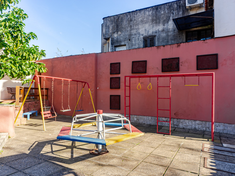 Casa de condomínio à venda Cavalhada com 219m² e 4 quartos por R$ 955.000 - 1000103950.jpg