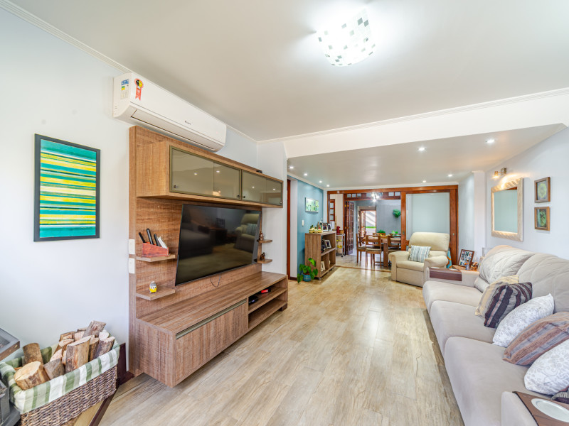 Casa de condomínio à venda Cavalhada com 219m² e 4 quartos por R$ 955.000 - 1000103954.jpg