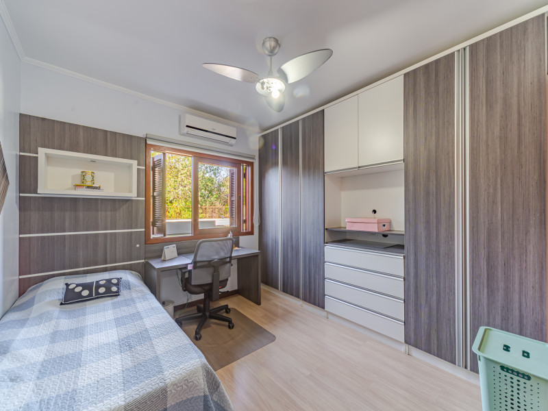 Casa de condomínio à venda Cavalhada com 219m² e 4 quartos por R$ 955.000 - 1000103976.jpg