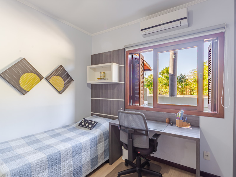 Casa de condomínio à venda Cavalhada com 219m² e 4 quartos por R$ 955.000 - 1000103977.jpg