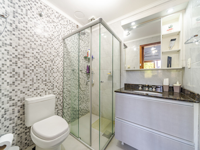 Casa de condomínio à venda Cavalhada com 219m² e 4 quartos por R$ 955.000 - 1000103979.jpg