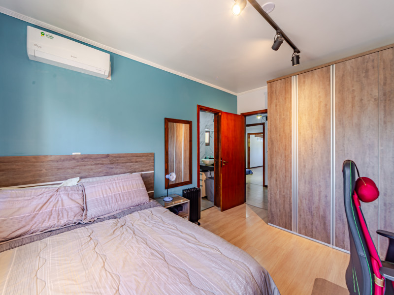 Casa de condomínio à venda Cavalhada com 219m² e 4 quartos por R$ 955.000 - 1000103984.jpg