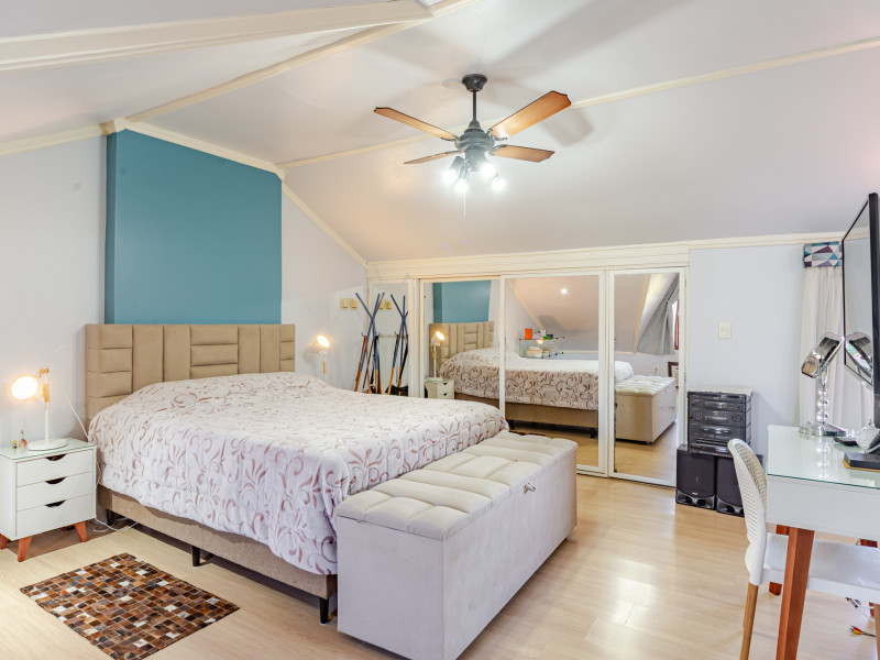 Casa de condomínio à venda Cavalhada com 219m² e 4 quartos por R$ 955.000 - 1000103986.jpg