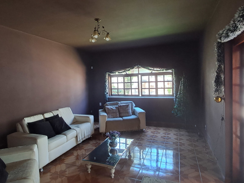 Casa à venda Jardim do Ypê com 288m² e 4 quartos por R$ 800.000 - 20251205-123416.jpg