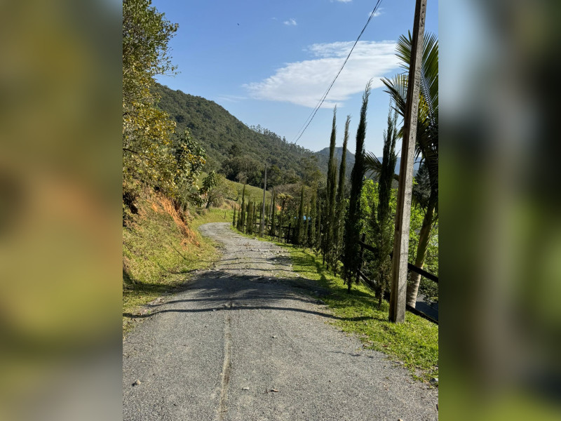 Sítio à venda Centro com 49000m² e 2 quartos por R$ 890.000 - imagem-do-whatsapp-de-2025-08-22-as-171537-cc6dacf5.jpg