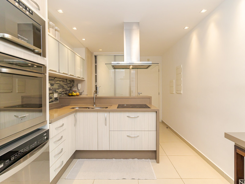 Apartamento à venda Ahú com 145m² e 3 quartos por R$ 1.980.000 - img-4339.jpg