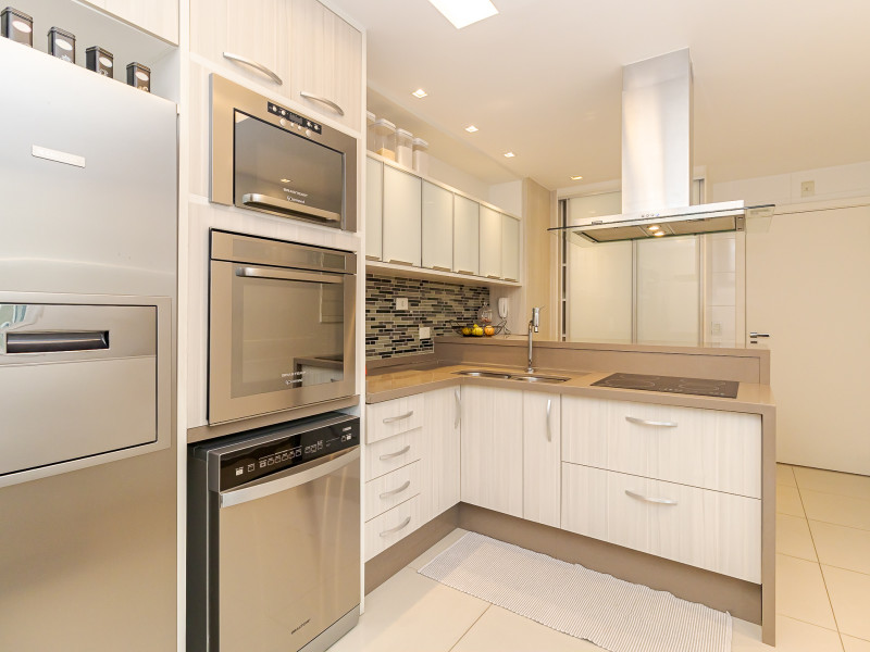 Apartamento à venda Ahú com 145m² e 3 quartos por R$ 1.980.000 - img-4341.jpg