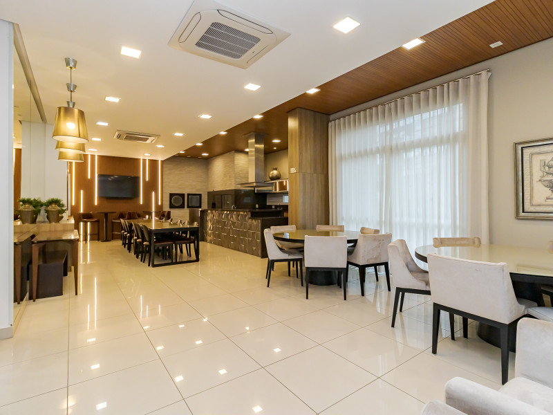 Apartamento à venda Ahú com 145m² e 3 quartos por R$ 1.980.000 - img-4369.jpg