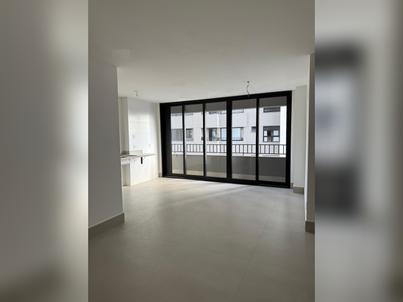 Apartamento à venda Setor Bueno com 99m² e 3 quartos por R$ 1.100.000 - 05-apartamento-sala-7.jpg