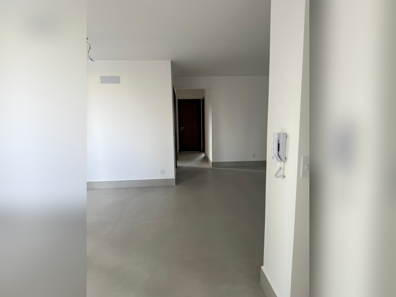 Apartamento à venda Setor Bueno com 99m² e 3 quartos por R$ 1.100.000 - 08-apartamento-sala-9.jpg