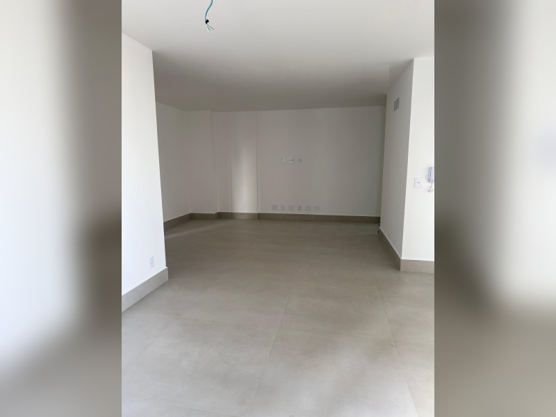 Apartamento à venda Setor Bueno com 99m² e 3 quartos por R$ 1.100.000 - 11-apartamento-sala.jpg