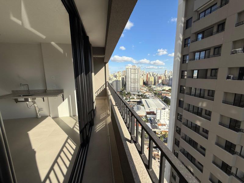 Apartamento à venda Setor Bueno com 99m² e 3 quartos por R$ 1.100.000 - 15-vista-da-sala-sacada-20.jpg