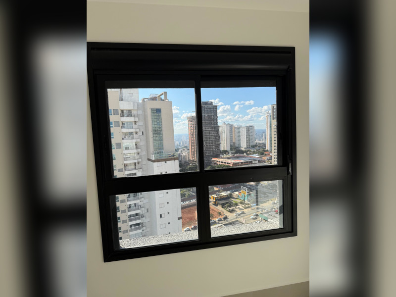 Apartamento à venda Setor Bueno com 99m² e 3 quartos por R$ 1.100.000 - 24-suite-3-janela.jpg