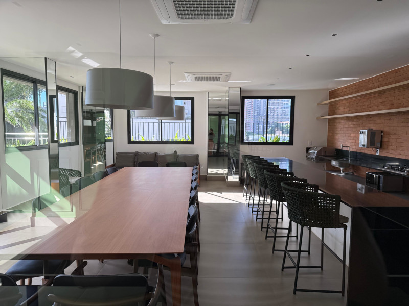 Apartamento à venda Setor Bueno com 99m² e 3 quartos por R$ 1.100.000 - 32-salao-de-festa-torre-b-2.jpg