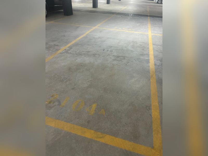 Apartamento à venda Setor Bueno com 99m² e 3 quartos por R$ 1.100.000 - 38-garagens-1.jpg