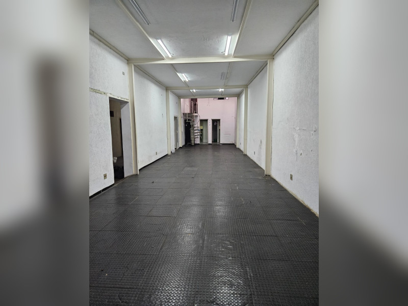 Casa à venda Jabaquara com 700m² e 3 quartos por R$ 2.100.000 - foto-terreo-6.jpeg