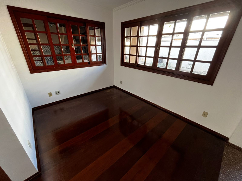 Casa de condomínio à venda Parque da Hipica com 600m² e 5 quartos por R$ 3.200.000 - inbound2302324878985995974.jpg