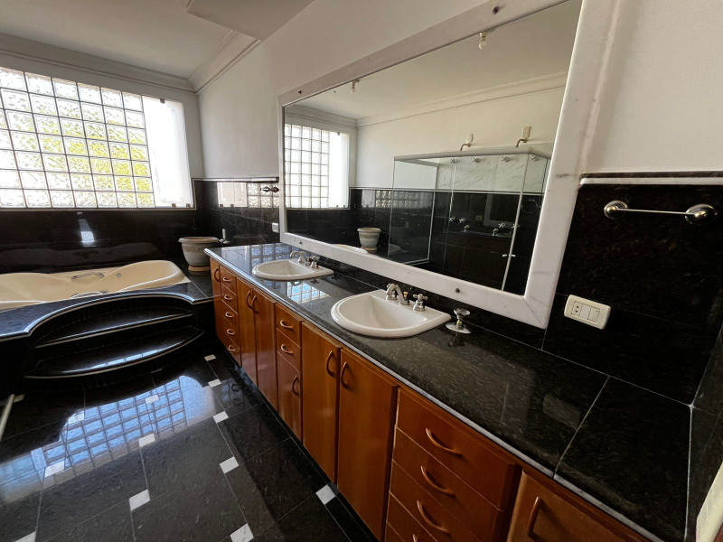 Casa de condomínio à venda Parque da Hipica com 600m² e 5 quartos por R$ 3.200.000 - inbound751279721697436791.jpg