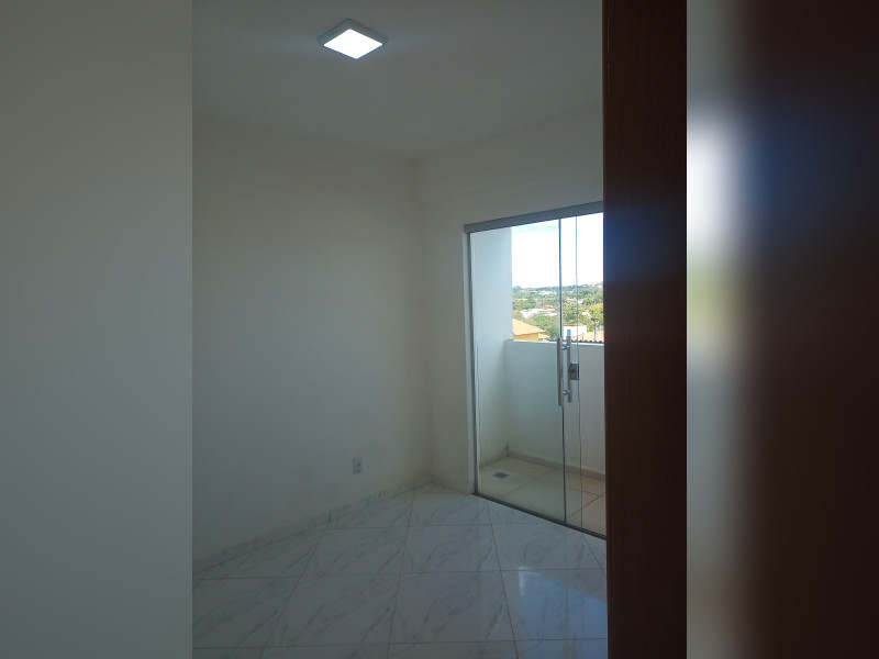 Apartamento à venda Guará II com 50m² e 2 quartos por R$ 170.000 - img-20250712-125919-161.jpg