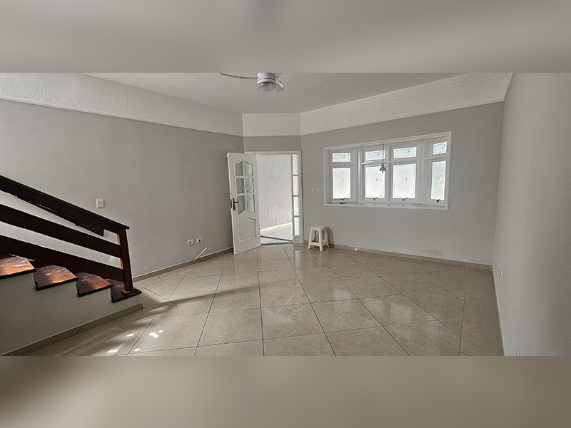 Casa à venda Bosque dos Eucaliptos com 170m² e 3 quartos por R$ 899.000 - 20250423-134130.jpg