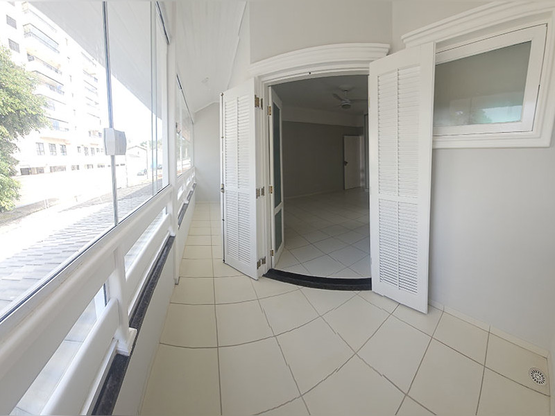 Casa à venda Bosque dos Eucaliptos com 170m² e 3 quartos por R$ 899.000 - 20250423-140151.jpg