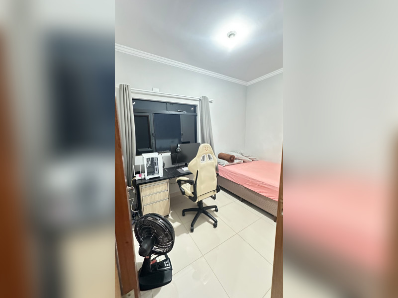 Casa à venda Loteamento Chamonix com 107m² e 3 quartos por R$ 420.000 - quarto-01.jpg