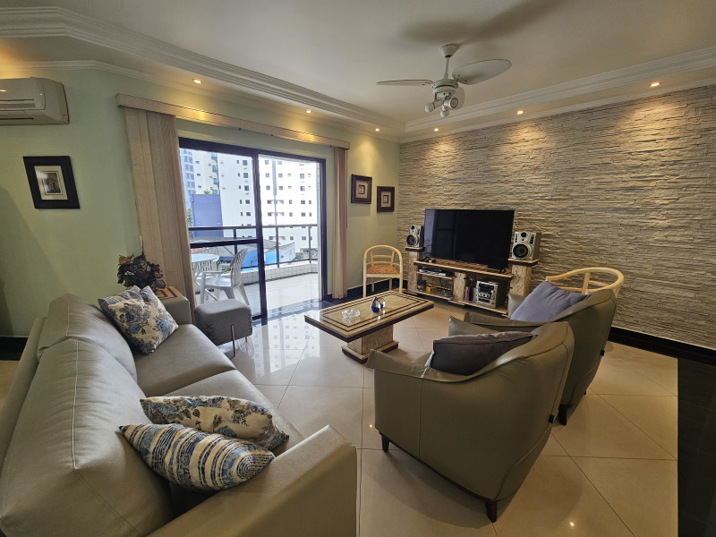 Apartamento à venda Pitangueiras com 132m² e 4 quartos por R$ 850.000 - 1000275592.jpg