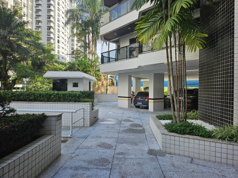 Apartamento à venda Pitangueiras com 132m² e 4 quartos por R$ 850.000 - 1000275639.jpg