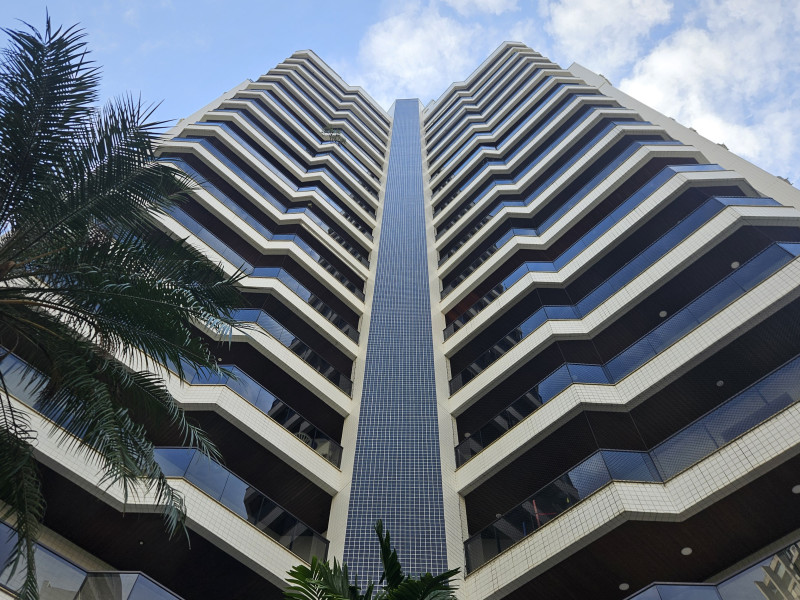 Apartamento à venda Pitangueiras com 132m² e 4 quartos por R$ 850.000 - 1000275643.jpg