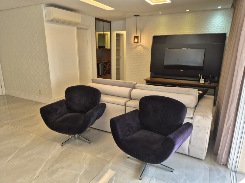 Apartamento à venda Centro com 147m² e 3 quartos por R$ 1.650.000 - img-20250707-wa0038.jpg