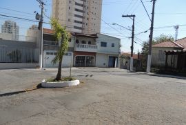 Comercial à venda Vila Firmiano Pinto com 320m² - 1 dormitório -  vagas - R$ 770.000 - dscn2924.JPG