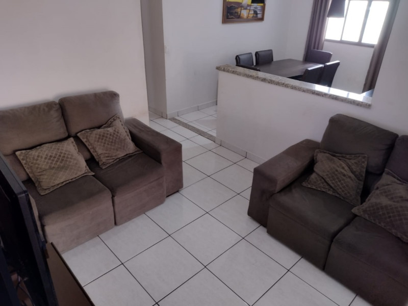 Casa à venda Jardim Doutor Paulo Gomes Romeo com 248m² e 4 quartos por R$ 360.000 - imagem-do-whatsapp-de-2025-07-24-as-104630-88d9a6d9.jpg