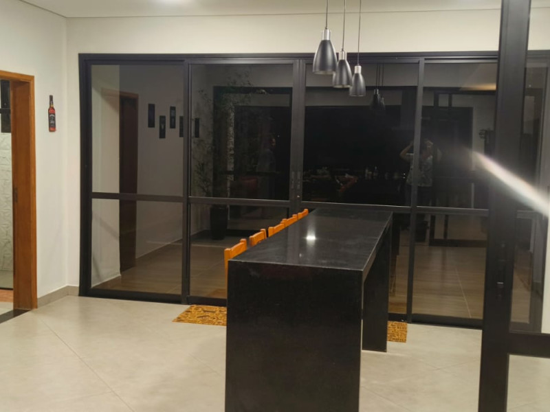Casa de condomínio à venda Centro com 170m² e 3 quartos por R$ 1.200.000 - img-20250422-wa0015.jpg