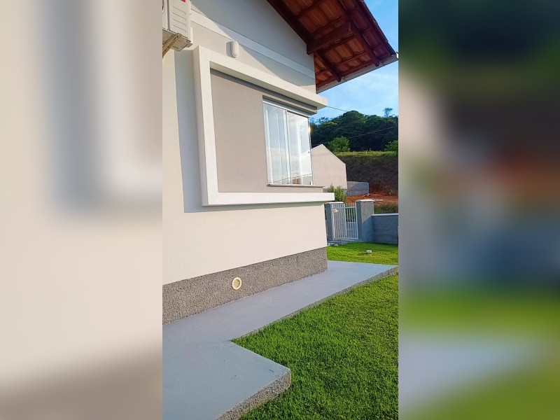 Casa à venda Arapongas com 68m² e 3 quartos por R$ 365.000 - img-20251005-wa0031.jpg