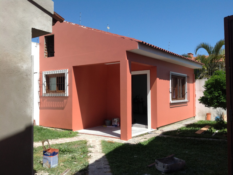 Casa à venda Laranjal com 328m² e 5 quartos por R$ 800.000 - pint-fundos.jpg