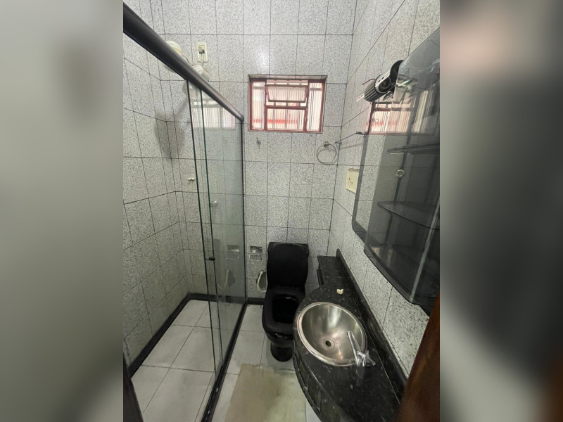 Casa à venda Centro com 365m² e 3 quartos por R$ 600.000 - 1000397087.jpg