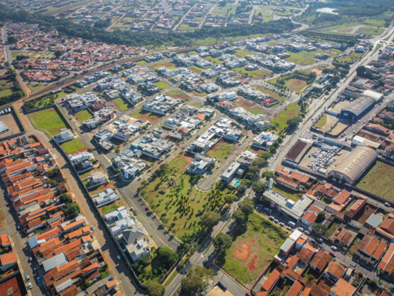 Terreno à venda Vila Popular com 335m² e 1 quarto por R$ 318.000 - terreno-portal-pinheiros-foto-5jpeg.png