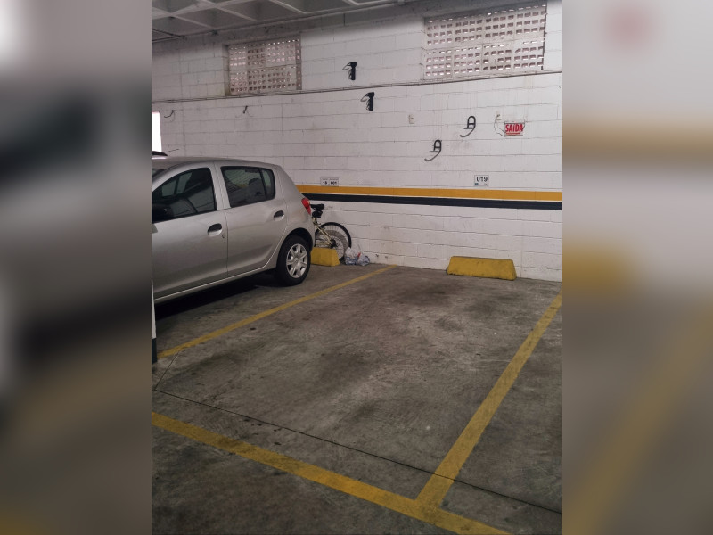 Apartamento à venda Barra do Rio com 59m² e 2 quartos por R$ 480.000 - garagem-barra-garden.jpg