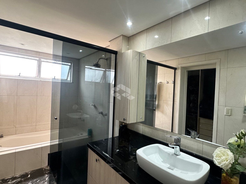 Apartamento à venda Operário com 280m² e 3 quartos por R$ 1.000.000 - banheiro-da-suite-seg.jpg