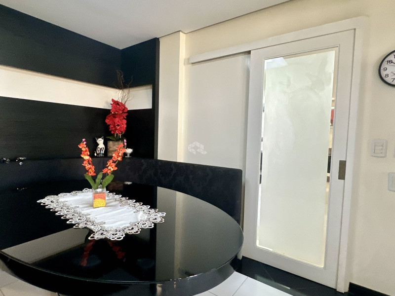 Apartamento à venda Operário com 280m² e 3 quartos por R$ 1.000.000 - cozinha-seg.jpg