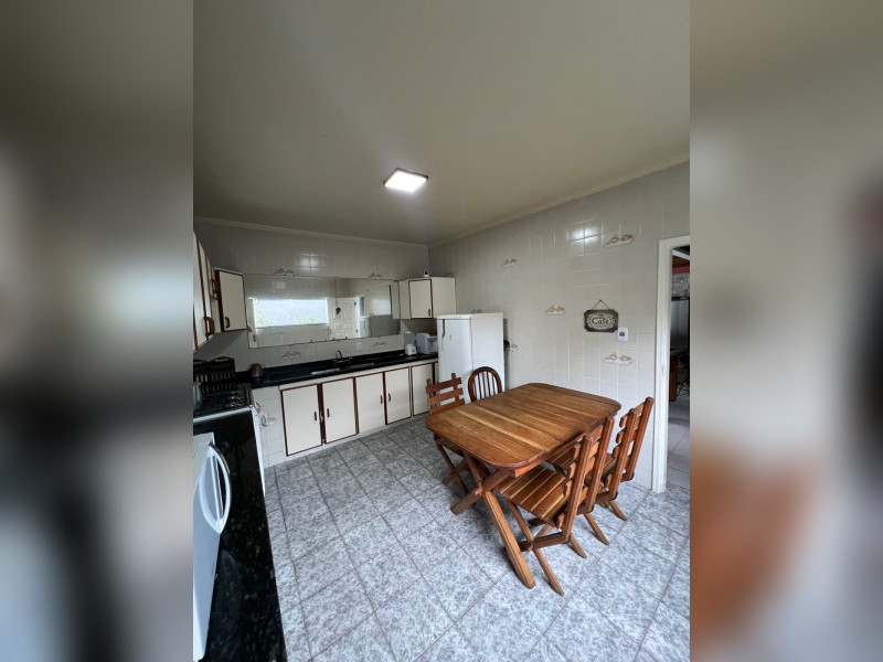 Casa para alugar Travessão com 200m² e 4 quartos por R$ 4.000 - 1000979739.jpg