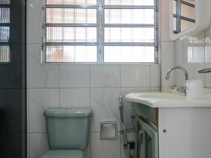 Casa à venda Vila dos Remédios com 340m² e 2 quartos por R$ 750.000 - banheiro-2.jpg