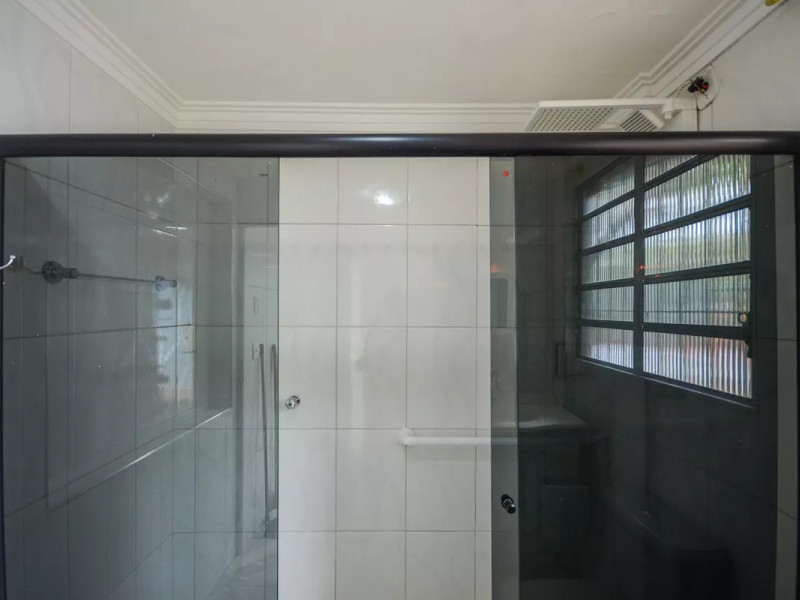 Casa à venda Vila dos Remédios com 340m² e 2 quartos por R$ 750.000 - banheiro-3.jpg