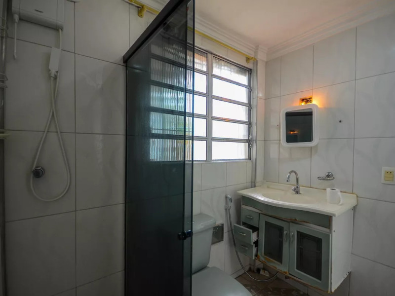 Casa à venda Vila dos Remédios com 340m² e 2 quartos por R$ 750.000 - banheiro-4.jpg