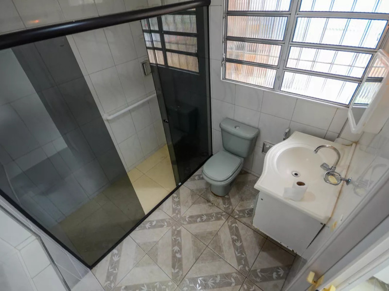 Casa à venda Vila dos Remédios com 340m² e 2 quartos por R$ 750.000 - banheiro-5.jpg
