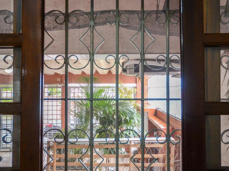 Casa à venda Vila dos Remédios com 340m² e 2 quartos por R$ 517.000 - sala-8.jpg