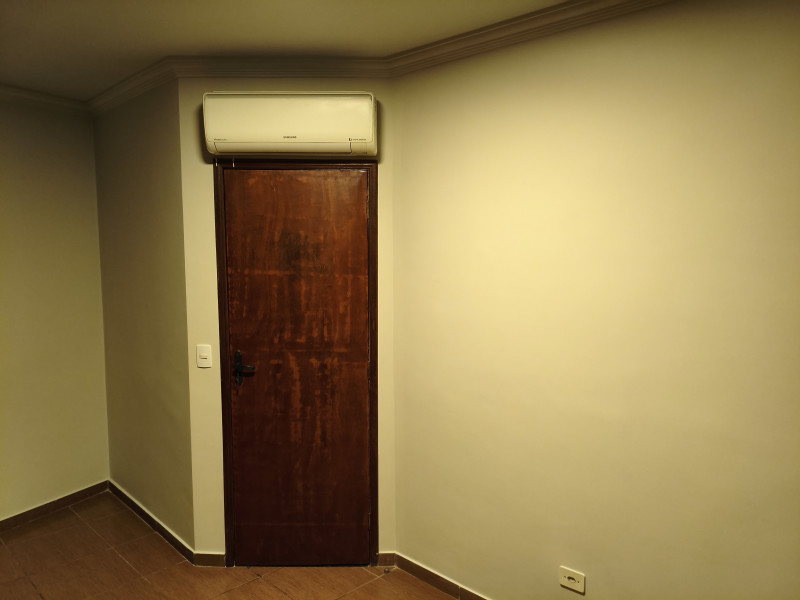 Casa de condomínio à venda Vila Carmosina com 89m² e 2 quartos por R$ 300.000 - 1000186661.jpg