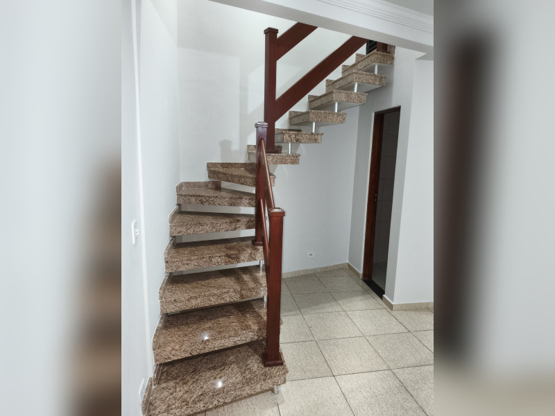 Casa de condomínio à venda Vila Carmosina com 89m² e 2 quartos por R$ 300.000 - 1000186668.jpg