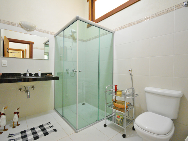 Casa de condomínio à venda Bosque Residencial do Jambreiro com 452m² e 4 quartos por R$ 2.150.000 - academia-2-banho1.jpg