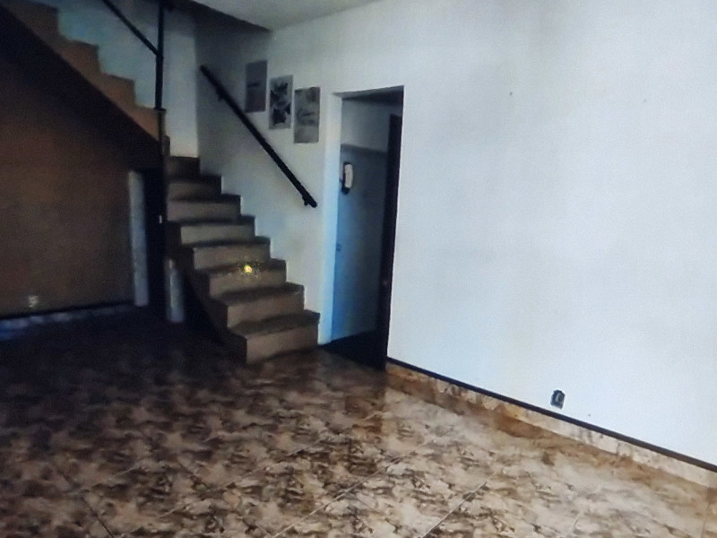 Casa à venda Vila da Penha com 130m² e 2 quartos por R$ 470.000 - 20250907-202636.jpg